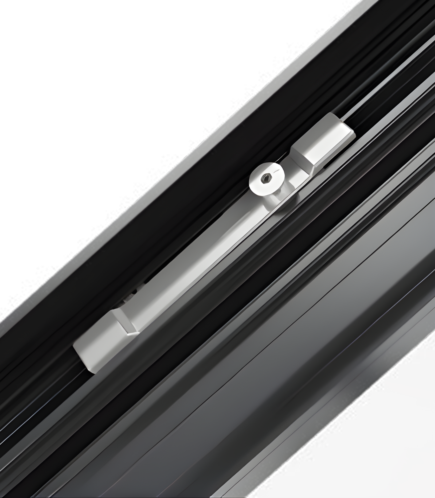 VLX 80 Awning Window in Columbus, OH | TruePane Windows & Doors - detail 4